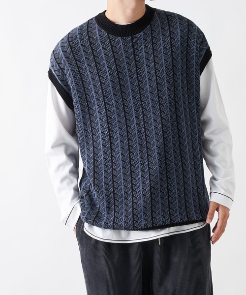 COLONY 2139（コロニートゥーワンスリーナイン）の「ジャガードニットベスト※ユニセックス対応（ベスト・メンズ・ブラック/ブルー・MEDIUM/LARGE/X-LARGE）」の3枚目の写真