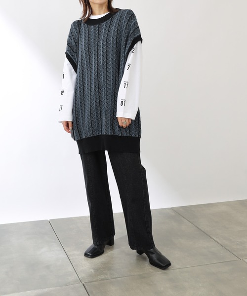 COLONY 2139（コロニートゥーワンスリーナイン）の「ジャガードニットベスト※ユニセックス対応（ベスト・メンズ・ブラック/ブルー・MEDIUM/LARGE/X-LARGE）」の19枚目の写真