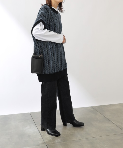 COLONY 2139（コロニートゥーワンスリーナイン）の「ジャガードニットベスト※ユニセックス対応（ベスト・メンズ・ブラック/ブルー・MEDIUM/LARGE/X-LARGE）」の22枚目の写真