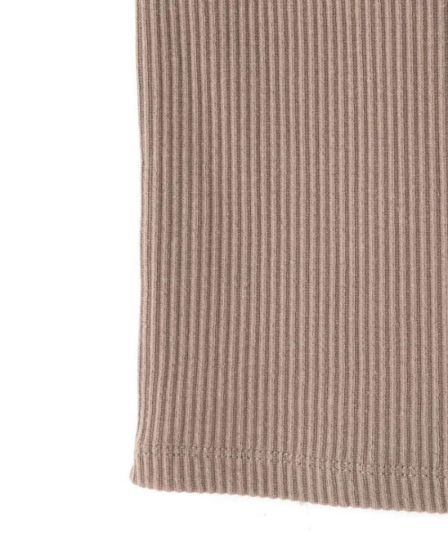 N.(N. Natural Beauty Basic)(エヌエヌナチュラルビューティーベーシック)の「三角テレコインナー(キャミソール・レディース・ホワイト/ブラック/ベージュ・MEDIUM)」の15枚目の写真