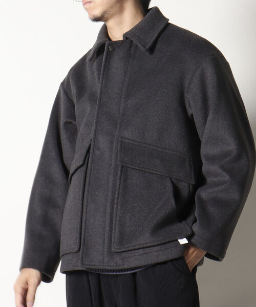 NOLLEY'S goodman（ノーリーズグッドマン）の「【WORK ABOUT/ワークアバウト】BOMBER JACKET　ボマージャケット　ショート　メルトン（ブルゾン・メンズ・チャコールグレー/サックスブルー/グレイッシュベージュ・LARGE/SMALL/MEDIUM）」の4枚目の写真