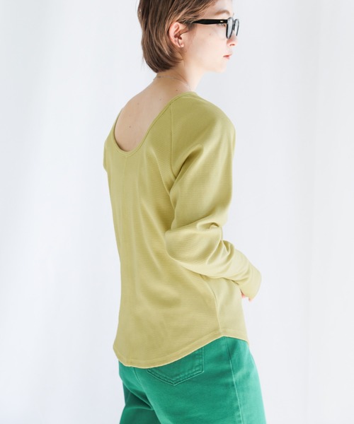 select MOCA（セレクトモカ）の「バックオープンロングスリーブサーマルカットソー（Tシャツ/カットソー・レディース・ブラック/オレンジ/ライトグリーン/アイボリー・FREE）」の21枚目の写真