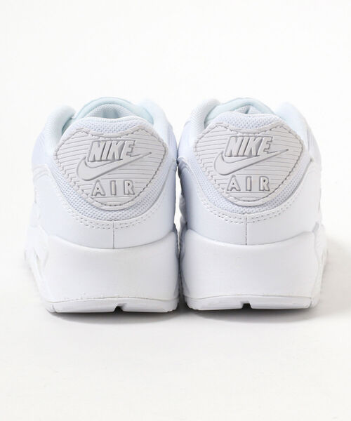 NIKE（ナイキ）の「NIKE / ウィメンズ エア マックス 90（スニーカー・レディース・ブラック/ホワイト/ホワイト系その他2・23.5cm/24.5cm/24.0cm/23.0cm）」の15枚目の写真