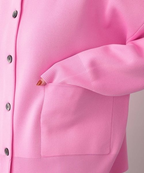 yuw（ユウ）の「ミラノリブクルーカーディガン　262877（カーディガン/ボレロ・レディース・ブラック/グリーン/ピンク・FREE）」の20枚目の写真