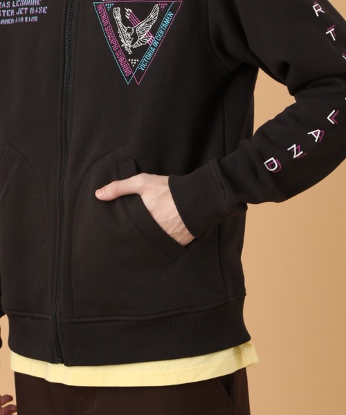 AVIREX(アヴィレックス)の「ネオン カラー ネイバル スタンド ジップ / LONG S LEEVE NEON COLOR NAVAL STAND ZIP / アヴィレックス /AVIREX(スウェット・メンズ・ライトグレー/ブラック/オリーブ/バーガンディー・MEDIUM/XX-LARGE/LARGE/X-LARGE)」の15枚目の写真