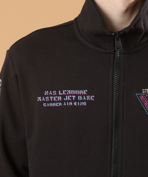 AVIREX(アヴィレックス)の「ネオン カラー ネイバル スタンド ジップ / LONG S LEEVE NEON COLOR NAVAL STAND ZIP / アヴィレックス /AVIREX(スウェット・メンズ・ライトグレー/ブラック/オリーブ/バーガンディー・MEDIUM/XX-LARGE/LARGE/X-LARGE)」の16枚目の写真