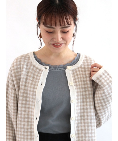 ehka sopo(エヘカソポ)の「レースクルーネック長袖カットソー(Tシャツ/カットソー・レディース・オフホワイト/ブラック/ピンク/グレー・フリ-)」の4枚目の写真