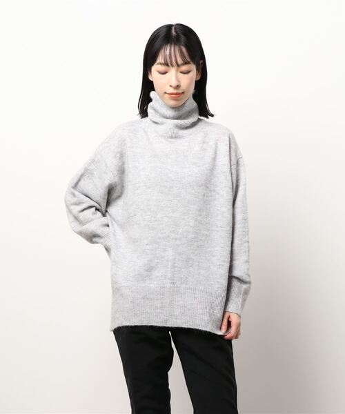 Te chichi（テチチ）の「天竺バックスリットタートルネックニット（ニット/セーター・レディース・ベージュ/グレー/ブルー/グリーン・ﾌﾘ-）」の7枚目の写真