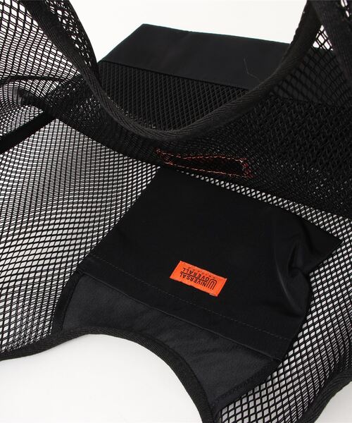 UNIVERSAL OVERALL（ユニバーサルオーバーオール）の「【UNIVERSAL OVERALL】MESH TOTE BAG / メッシュトートバック（トートバッグ・レディース・ベージュ/グリーン/ブラック・FREE）」の6枚目の写真