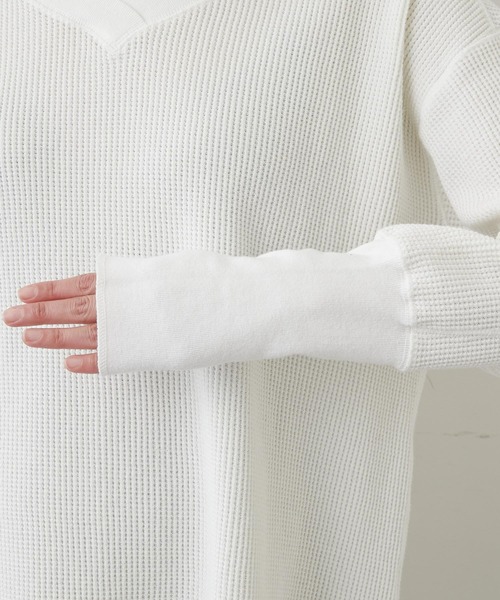 GALLARDAGALANTE（ガリャルダガランテ）の「2WAYワッフルプルオーバー（Tシャツ/カットソー・レディース・チャコールグレー/アイボリー・FREE）」の8枚目の写真