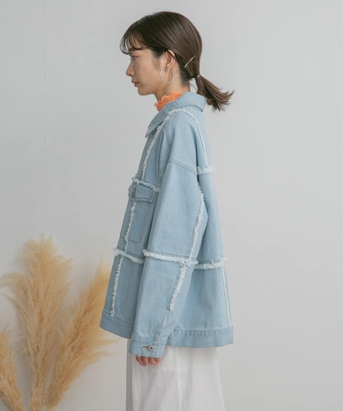 KBF（ケイビーエフ）の「パッチワークデニムジャケット（デニムジャケット・レディース・ブルー/ライトブルー・ONE）」の13枚目の写真