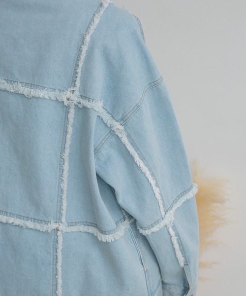 KBF（ケイビーエフ）の「パッチワークデニムジャケット（デニムジャケット・レディース・ブルー/ライトブルー・ONE）」の6枚目の写真