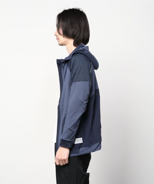 adidas（アディダス）の「M HIIT トラックトップ / アディダス