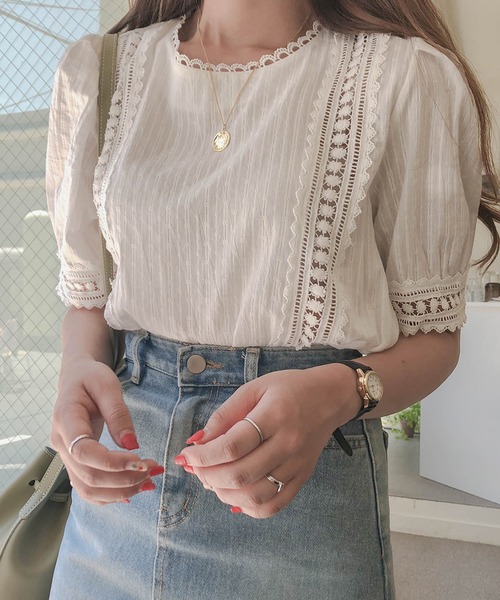 AMOUR BOX(アムールボックス)の「ラインレース半袖ブラウス(シャツ/ブラウス・レディース・ホワイト・MEDIUM/LARGE/X-LARGE)」の6枚目の写真