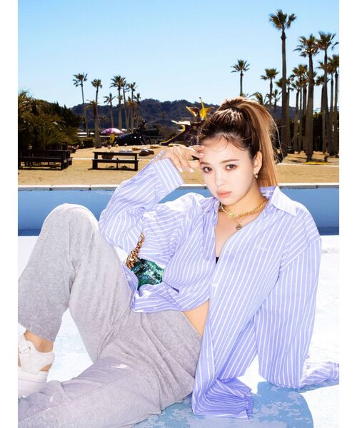 CALNAMUR（カルナムール）の「ボーイフレンドルーズシャツ（シャツ/ブラウス・レディース・ブルー/ホワイト・FREE）」の7枚目の写真