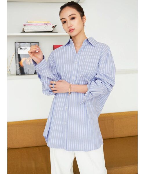 CALNAMUR（カルナムール）の「ボーイフレンドルーズシャツ（シャツ/ブラウス・レディース・ブルー/ホワイト・FREE）」の14枚目の写真