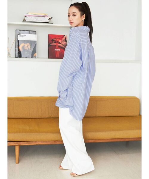 CALNAMUR（カルナムール）の「ボーイフレンドルーズシャツ（シャツ/ブラウス・レディース・ブルー/ホワイト・FREE）」の17枚目の写真