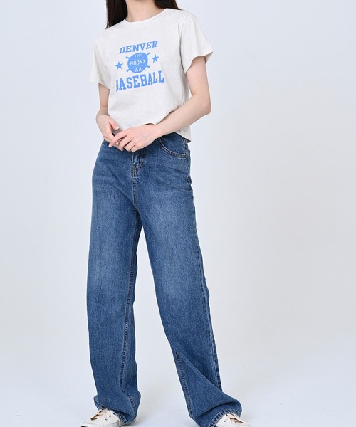 me+em select(ミームセレクト)の「BASEBALLロゴショート丈Tシャツ(Tシャツ/カットソー・レディース・スカイブルー/アイボリー/クリーム・FREE)」の5枚目の写真