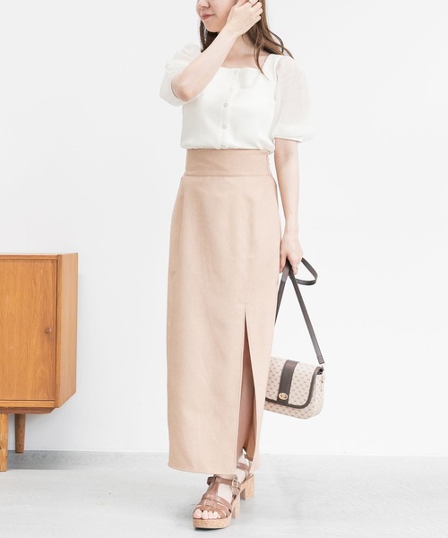 mysty woman(ミスティウーマン)の「シアースリーブ2WAYプルオーバー 285715(Tシャツ/カットソー・レディース・ブラック/オフホワイト/グレイッシュベージュ・FREE)」の4枚目の写真