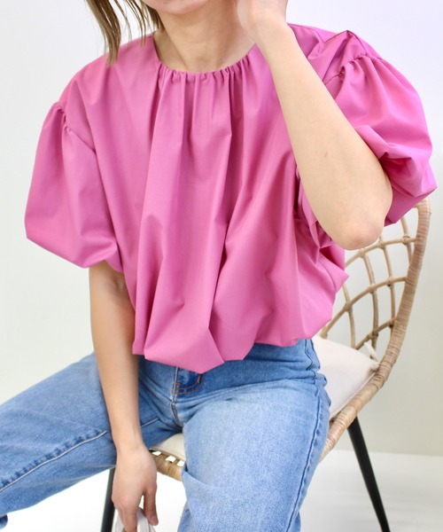 MLI'A（エムリア）の「2WAYボリューム袖ブラウス（シャツ/ブラウス・レディース・オフホワイト/グリーン/ピンク・M）」の3枚目の写真