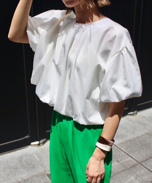 MLI'A（エムリア）の「2WAYボリューム袖ブラウス（シャツ/ブラウス・レディース・オフホワイト/グリーン/ピンク・M）」の11枚目の写真