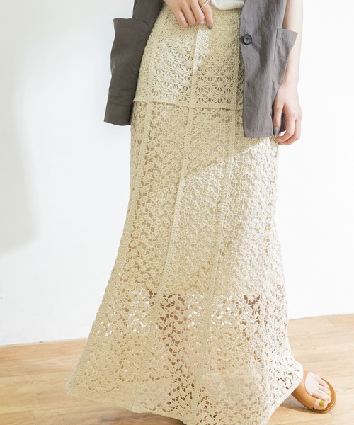 URBAN RESEARCH（アーバンリサーチ）の「レースマーメイドロングスカート（スカート・レディース・ブラック/ナチュラル・38/36）」の9枚目の写真