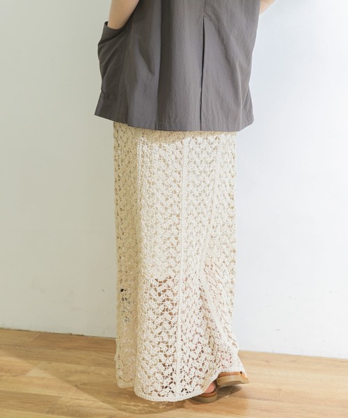 URBAN RESEARCH（アーバンリサーチ）の「レースマーメイドロングスカート（スカート・レディース・ブラック/ナチュラル・38/36）」の10枚目の写真