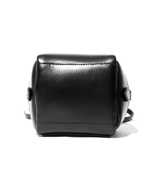 YAHKI（ヤーキ）の「YAHKI/ヤーキ OFT W FACE BAG-1 レザーショルダーバッグ（ショルダーバッグ・レディース・ライラック/ベージュ/ブラック/プラム・ONE SIZE）」の19枚目の写真