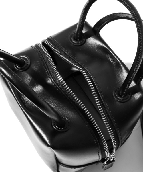 YAHKI（ヤーキ）の「YAHKI/ヤーキ OFT W FACE BAG-1 レザーショルダーバッグ（ショルダーバッグ・レディース・ライラック/ベージュ/ブラック/プラム・ONE SIZE）」の13枚目の写真