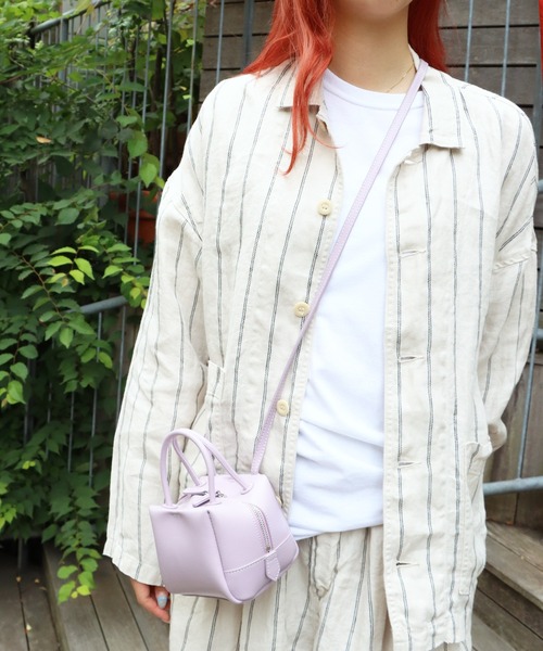 YAHKI（ヤーキ）の「YAHKI/ヤーキ OFT W FACE BAG-1 レザーショルダーバッグ（ショルダーバッグ・レディース・ライラック/ベージュ/ブラック/プラム・ONE SIZE）」の8枚目の写真