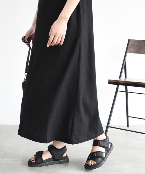 sango（sango）の「リネンタッチVネックジャンパースカート（スカート・レディース・ブラック/キナリ/モカ・FREE）」の18枚目の写真