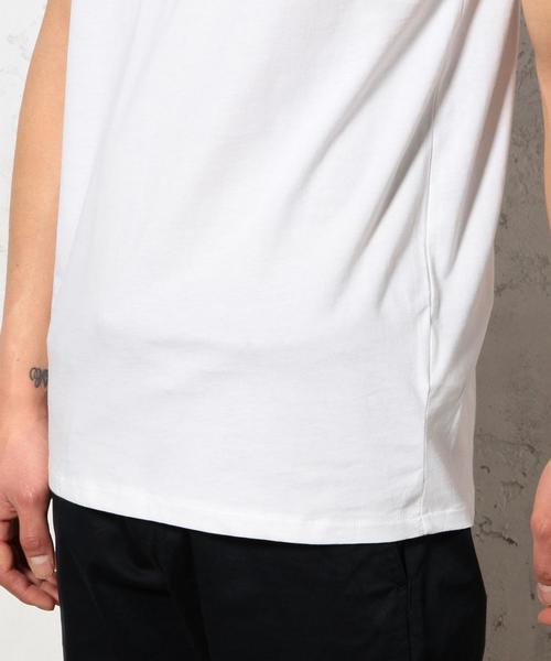 green label relaxing（グリーンレーベルリラクシング）の「[ナイキ] NIKE フローラルスウッシュ TEE（Tシャツ/カットソー・メンズ・ホワイト/グレー・SMALL/MEDIUM/LARGE）」の4枚目の写真