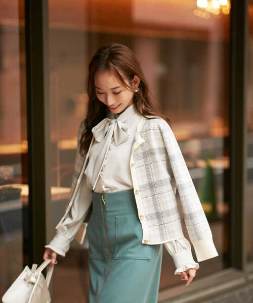 PROPORTION BODY DRESSING(プロポーションボディドレッシング)の「フロントポケットファスナータイト / 1212220510(スカート・レディース・ベージュ/ブラウン/グリーン・SMALL/MEDIUM)」の18枚目の写真