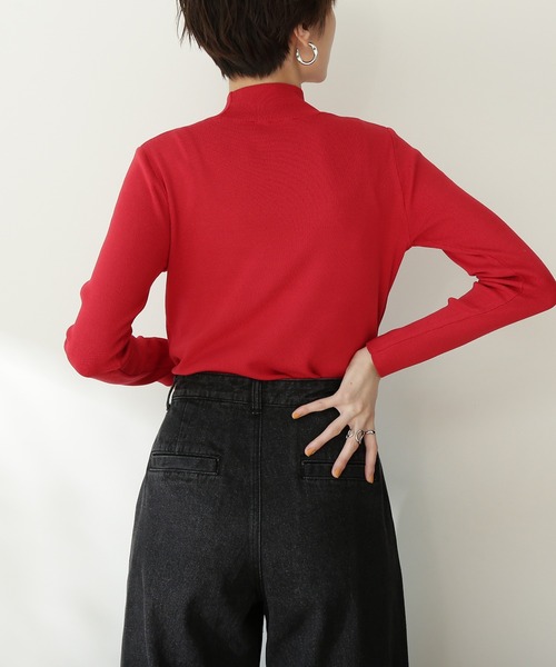 N.(N. Natural Beauty Basic)(エヌエヌナチュラルビューティーベーシック)の「◆総針ボトルネック長袖ニット(ニット/セーター・レディース・ブラック/レッド/グリーン/クリーム/チョコ・MEDIUM)」の17枚目の写真