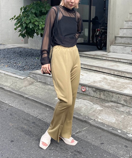 CAPRICIEUX LE'MAGE（カプリシューレマージュ）の「シアーハイネックプルオーバー（Tシャツ/カットソー・レディース・ブラック/アイボリー/キャメル・FREE）」の17枚目の写真