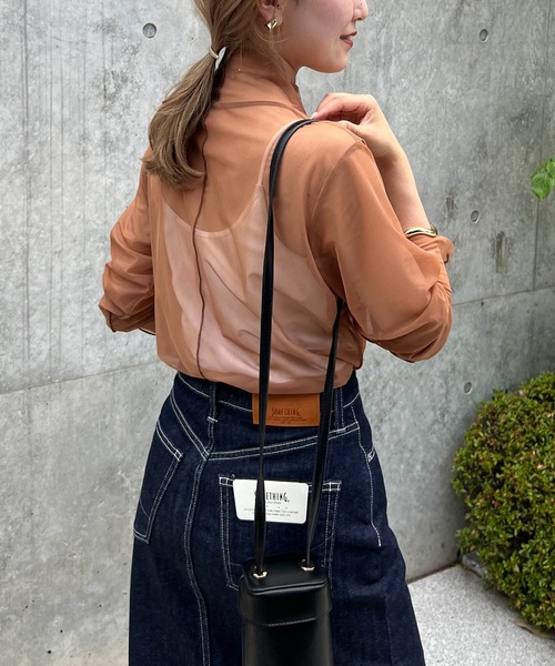 CAPRICIEUX LE'MAGE（カプリシューレマージュ）の「シアーハイネックプルオーバー（Tシャツ/カットソー・レディース・ブラック/アイボリー/キャメル・FREE）」の5枚目の写真