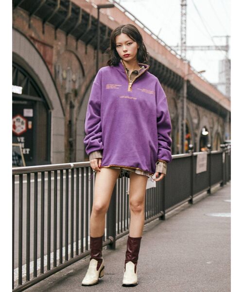 jouetie（ジュエティ）の「ハーフZIPロゴフリーストップス（その他トップス・レディース・パープル/ブルー/ブラック/アイボリー・MEDIUM）」の11枚目の写真