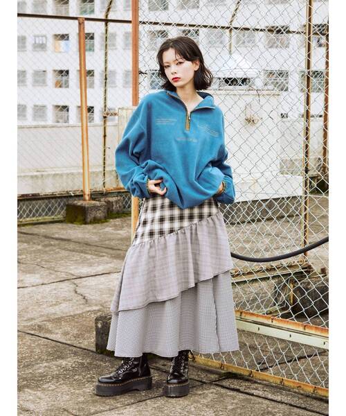 jouetie（ジュエティ）の「ハーフZIPロゴフリーストップス（その他