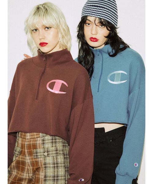 jouetie(ジュエティ)の「【Champion別注】ハーフZIPプルオーバー(スウェット・レディース・ブラック/ブラウン/グレー/ブルー・MEDIUM)」の5枚目の写真