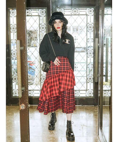 jouetie(ジュエティ)の「【Champion別注】ハーフZIPプルオーバー(スウェット・レディース・ブラック/ブラウン/グレー/ブルー・MEDIUM)」の19枚目の写真