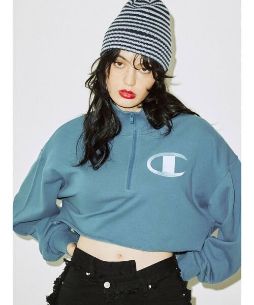 jouetie(ジュエティ)の「【Champion別注】ハーフZIPプルオーバー(スウェット・レディース・ブラック/ブラウン/グレー/ブルー・MEDIUM)」の21枚目の写真