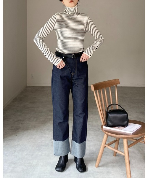 She's Closet(シーズクローゼット)の「袖ボタンハイネックタイト長袖ボーダーリブニットプルオーバー(ニット/セーター・レディース・グリーン/ブラック/オフホワイト/ピンク/オレンジ・FREE)」の12枚目の写真