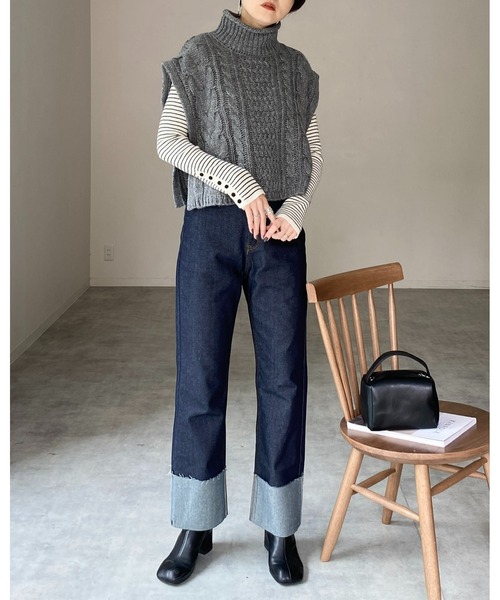 She's Closet(シーズクローゼット)の「袖ボタンハイネックタイト長袖ボーダーリブニットプルオーバー(ニット/セーター・レディース・グリーン/ブラック/オフホワイト/ピンク/オレンジ・FREE)」の13枚目の写真