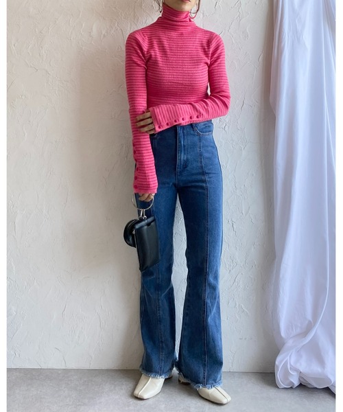 She's Closet(シーズクローゼット)の「袖ボタンハイネックタイト長袖ボーダーリブニットプルオーバー(ニット/セーター・レディース・グリーン/ブラック/オフホワイト/ピンク/オレンジ・FREE)」の22枚目の写真