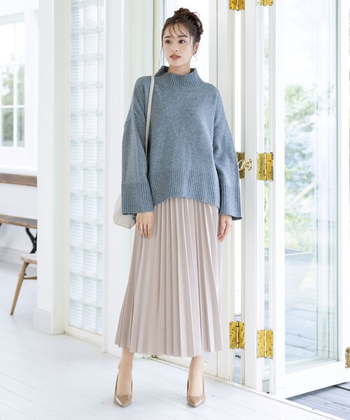 Tiaclasse(ティアクラッセ)の「【洗える】モックネックポインテルニットトップス(ニット/セーター・レディース・ネイビー/ベージュ/オレンジ/ピンク/ブルー・XL)」の6枚目の写真