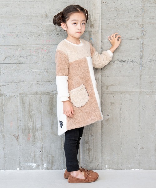 RAGMART（ラグマート）の「ファーパッチワークワンピース（ワンピース・キッズ・ブラック/アイボリー・80ｃｍ/90cm/95cm）」の4枚目の写真