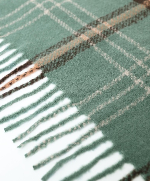 osharewalker（オシャレウォーカー）の「『配色チェック柄ストール』（ストール/ショール・レディース・キャメル/グリーン・FREE）」の12枚目の写真