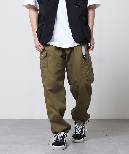 OUTDOOR PRODUCTS（アウトドアプロダクツ）の「【OUTDOOR PRODUCTS】25SS新色追加 TCウェザー 裏メッシュ クライミング カーゴパンツ（カーゴパンツ・メンズ・ブラック/ベージュ/チャコール/ライトカーキ/ベージュ系/ネイビー/オリーブ/ブルー・X-LARGE/MEDIUM/LARGE）」の14枚目の写真
