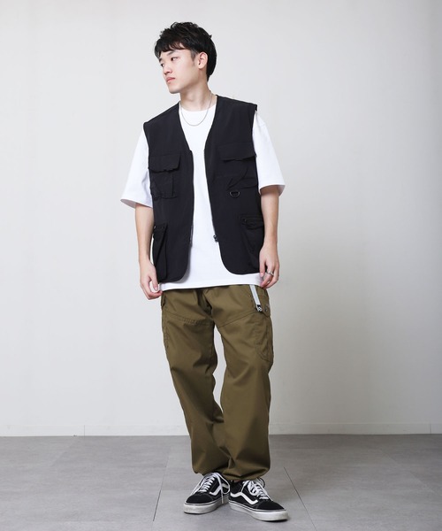 OUTDOOR PRODUCTS（アウトドアプロダクツ）の「【OUTDOOR PRODUCTS】25SS新色追加 TCウェザー 裏メッシュ クライミング カーゴパンツ（カーゴパンツ・メンズ・ブラック/ベージュ/チャコール/ライトカーキ/ベージュ系/ネイビー/オリーブ/ブルー・X-LARGE/MEDIUM/LARGE）」の12枚目の写真