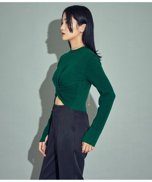 ANAP（アナップ）の「ツイストデザイン袖スリットニットトップスセーター（ニット/セーター・レディース・ライトグレー/グリーン/ブラック・FREE）」の8枚目の写真